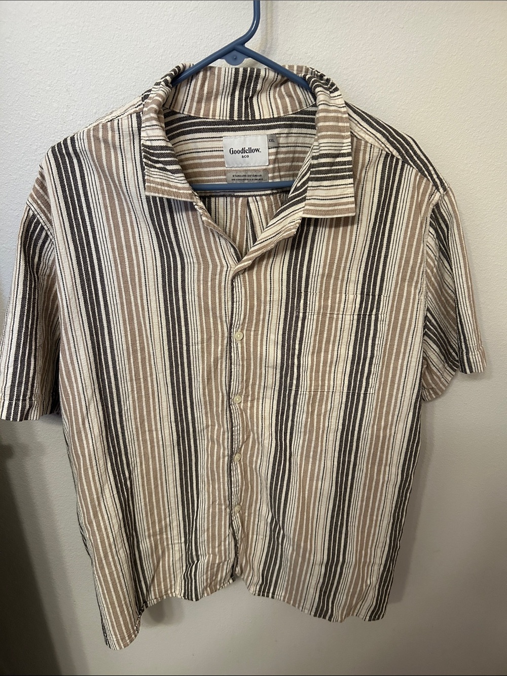 Goodfellow & Co Short-Sleeve Vertical Stripe Button-Up Shirt - Beige & Black